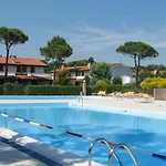 Two-level Flat With Garden And Pool Apartman Bibione