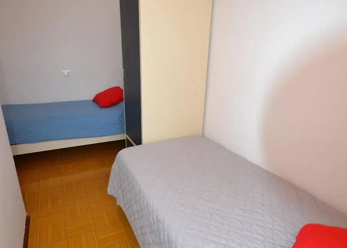 Apartment Two-level Flat With Garden And Pool *